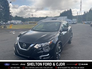 Used 2022 Nissan Rogue Sport SL image 1