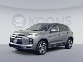 Used 2021 Mitsubishi Outlander Sport SE image 1