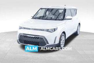 Used 2024 Kia Soul LX image 1