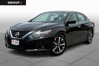 Used 2016 Nissan Altima 2.5 SR image 1
