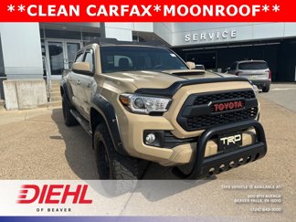 Used 2017 Toyota Tacoma TRD Off-Road image 1