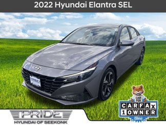 Used 2022 Hyundai Elantra SEL w/ Convenience + Premium Package image 1