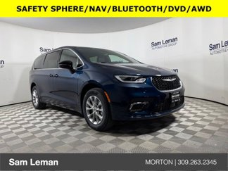 New 2025 Chrysler Pacifica AWD w/ Uconnect Theater Family Group image 1