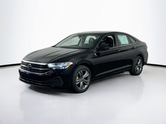 Used 2022 Volkswagen Jetta SE image 1