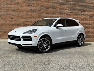 Certified 2023 Porsche Cayenne S image 1