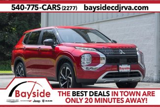 Used 2022 Mitsubishi Outlander SE image 1