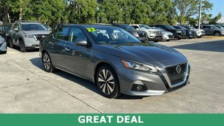 Used 2022 Nissan Altima 2.5 SL image 1