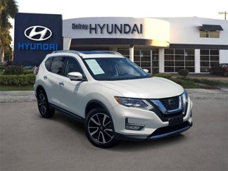 Used 2018 Nissan Rogue SL image 1