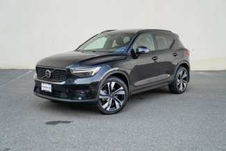Used 2023 Volvo XC40 B5 Ultimate w/ Protection Package Premier image 1