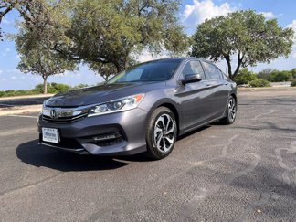 Used 2017 Honda Accord EX-L image 1