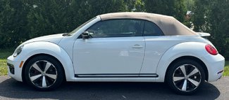 Used 2013 Volkswagen Beetle 2.0T image 1