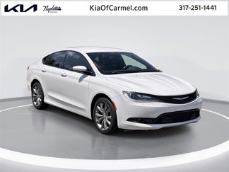 Used 2016 Chrysler 200 S image 1