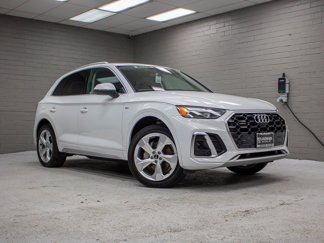 Used 2022 Audi Q5 2.0T Premium Plus w/ Premium Plus Package image 1