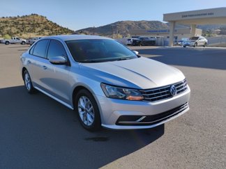 Used 2018 Volkswagen Passat 2.0T S image 1
