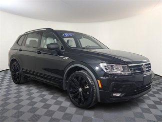 Used 2021 Volkswagen Tiguan SE R-Line image 1