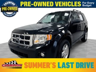 Used 2011 Ford Escape XLT w/ 201A Rapid Spec Order Code image 1