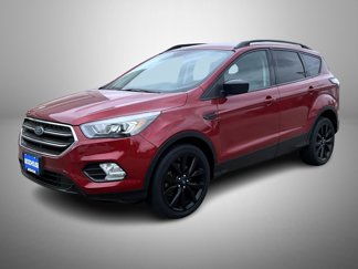 Used 2017 Ford Escape SE w/ Equipment Group 201A image 1