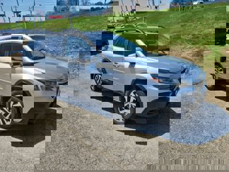 Used 2021 Subaru Outback Premium image 1