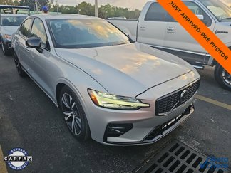 Used 2024 Volvo S60 B5 Core image 1