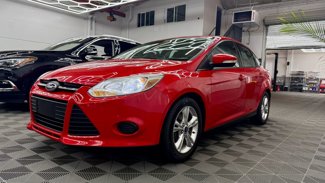Used 2014 Ford Focus SE image 1