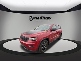 Used 2017 Jeep Grand Cherokee Trailhawk w/ Jeep Active Safety Group image 1