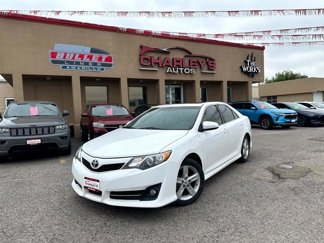 Used 2012 Toyota Camry SE image 1