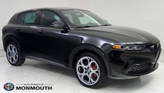 Used 2024 Alfa Romeo Tonale Veloce w/ Premium Interior Package image 1