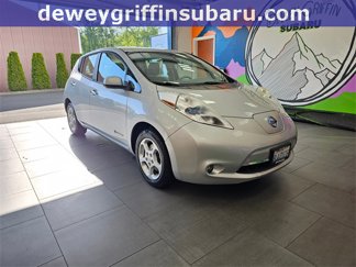 Used 2015 Nissan Leaf SV w/ LED & Quick Charge Package image 1