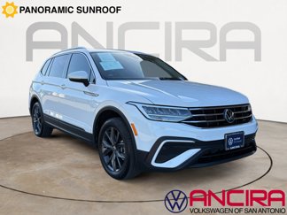 Certified 2022 Volkswagen Tiguan SE image 1