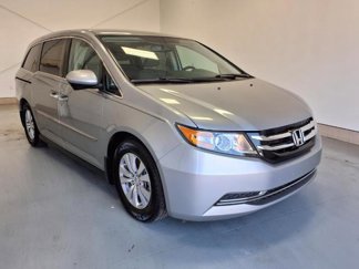 Used 2017 Honda Odyssey SE image 1