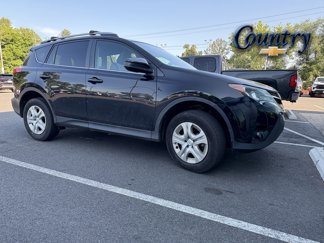 Used 2015 Toyota RAV4 LE image 1