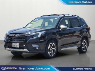 Used 2022 Subaru Forester Touring w/ Popular Package #2 image 1