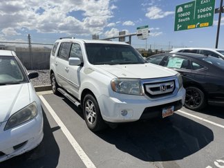 Used 2011 Honda Pilot Touring image 1