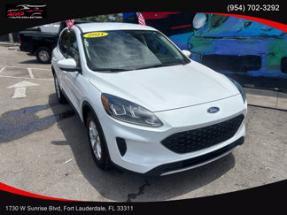 Used 2021 Ford Escape SE image 1