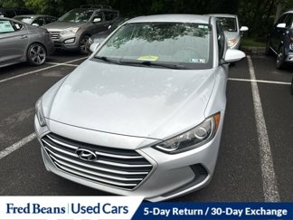 Used 2017 Hyundai Elantra SE w/ Cargo Package image 1