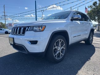 Used 2020 Jeep Grand Cherokee Limited image 1