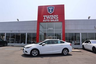 Used 2017 Chevrolet Cruze LT w/ Convenience Package image 1
