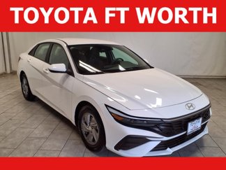 Used 2024 Hyundai Elantra SE image 1