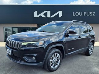 Used 2019 Jeep Cherokee Latitude Plus w/ Comfort/Convenience Group image 1