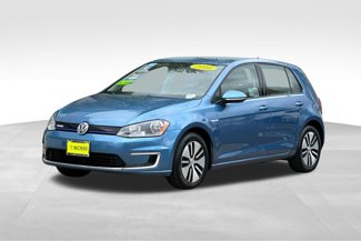 Used 2016 Volkswagen e-Golf SE image 1
