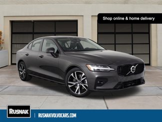 Certified 2024 Volvo S60 B5 Core image 1