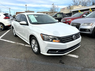 Used 2018 Volkswagen Passat 2.0T S w/ Driver Assistance Package image 1