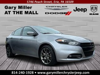 Used 2015 Dodge Dart SXT image 1