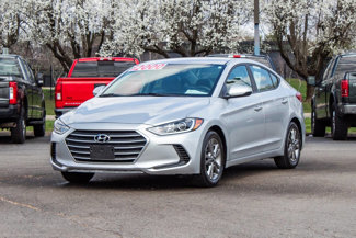 Used 2017 Hyundai Elantra SE image 1