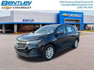 Used 2023 Chevrolet Equinox LS image 1