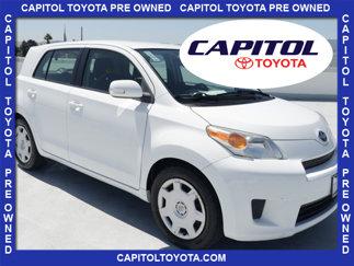Used 2010 Scion xD image 1