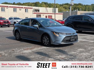 Used 2022 Toyota Corolla LE image 1