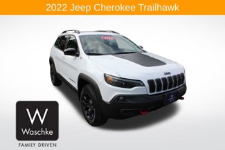 Used 2022 Jeep Cherokee Trailhawk w/ Trailer Tow Group image 1