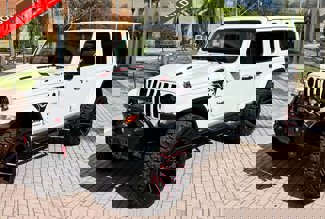 Used 2022 Jeep Wrangler Unlimited Sahara image 1