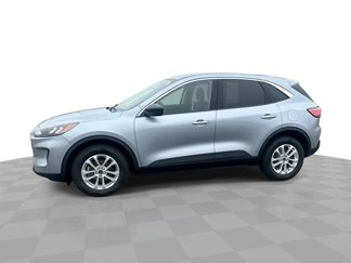 Used 2022 Ford Escape SE image 1